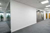 Vách Ngăn Thạch Cao Giá Rẻ HCM: Giải Pháp Không Gian Sống Và Làm Việc